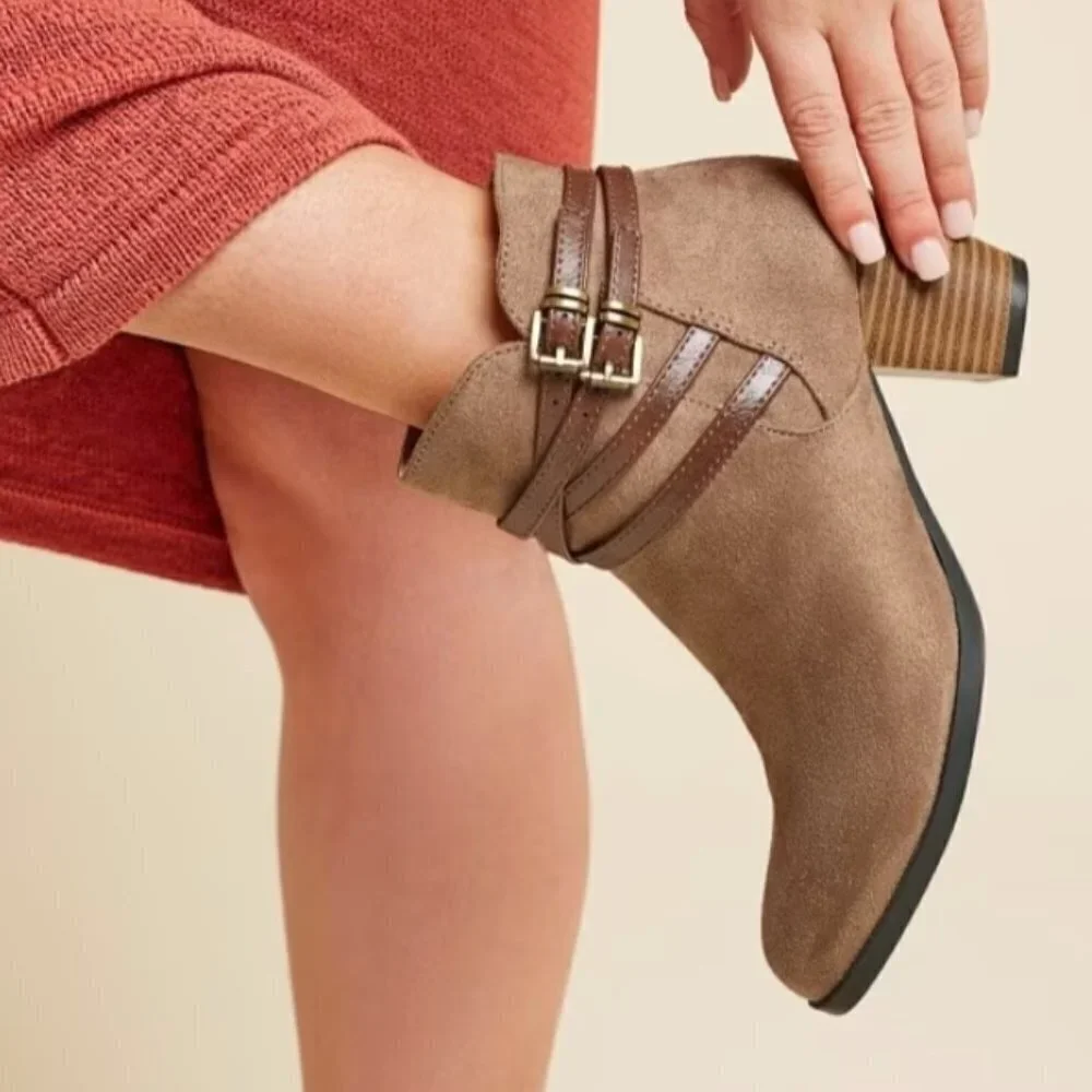 LifeStride Jezebel Bootie (WIDE) - Picture 7 of 10